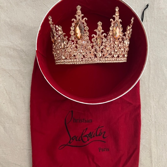 Beautiful Rose Gold Rhinestones Crown main image 4